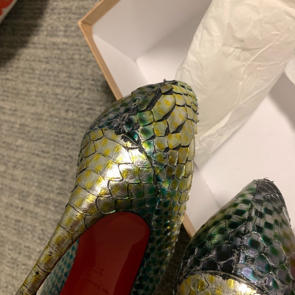 So Kate Snakeskin Heels - Picture 5 of 8